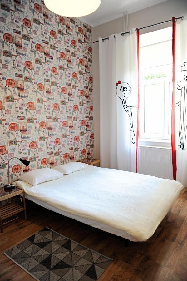 Cent Hostel Люблин Экстерьер фото