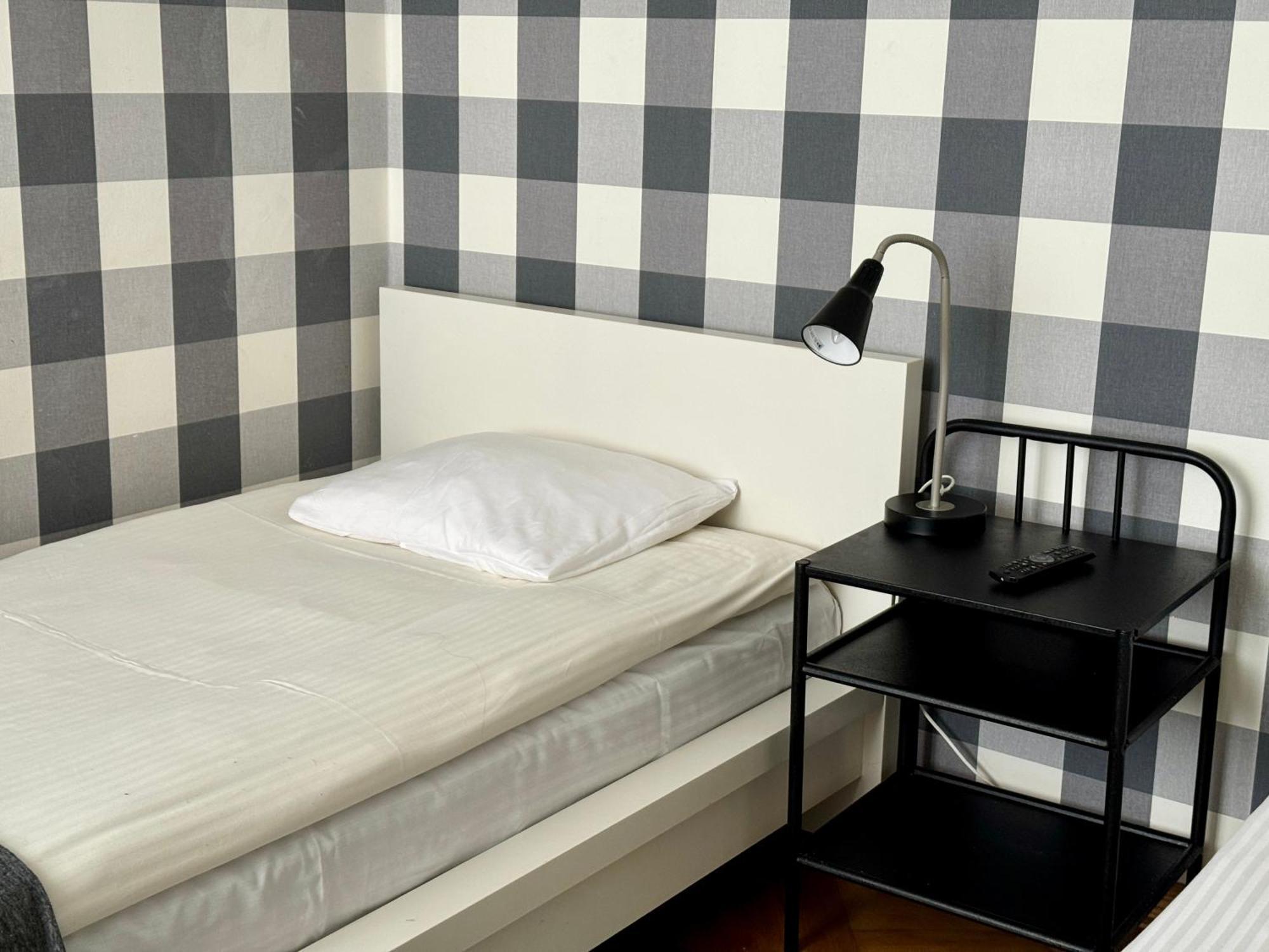 Cent Hostel Люблин Экстерьер фото